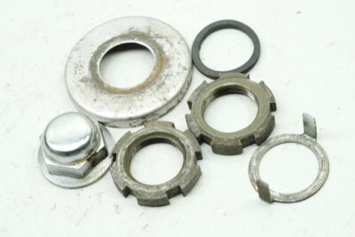 YAMAHA XV 750 4PW VIRAGO Dado Di Sicurezza Per Il Mozzo Della Forcella - Immagine 1 di 4