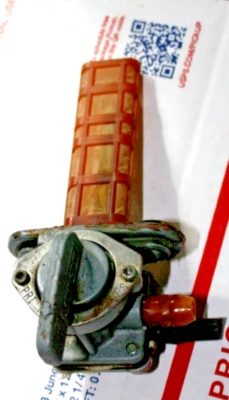 Suzuki GS 1100 E ES 850 1978-83 tanque de gasolina Petcock 650 1000 550 XN85 Foto 1 de 4