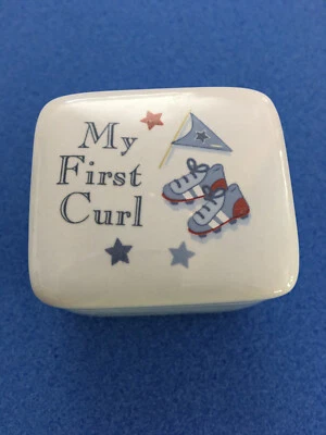   CAJA DE RECUERDO MI PRIMER RIZO Porcelana Bebé Niño AZUL Foto 1 de 2