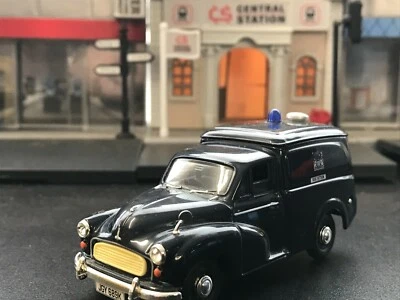 Morris Minor Van  (Corgi Vanguard) 1/43. - Image 1 of 3