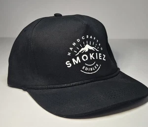PNW Smokiez Trucker Style Mütze schwarz Seilhalterung Kapuze 100 % Baumwolle ungetragen Cap - Bild 1 von 7