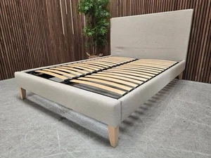 Piper King Size Bed Frame In Thatch House Fabric RRP: £1095 - Picture 1 of 9
