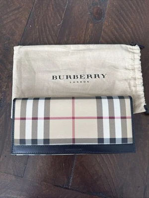 NUEVO/NUNCA USADO Burberry London Nova Check Cartera Cuero Foto 1 de 3