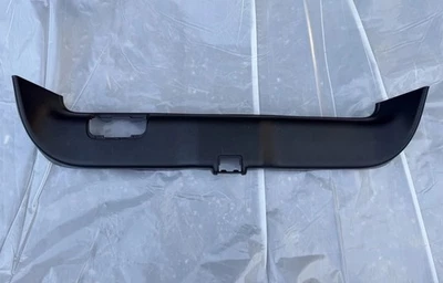 Conjunto de forro de puerta trasera inferior Honda CR-Z 2011 negro OEM 84440-SZT-G01-M1 Foto 1 de 4