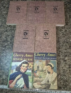 7 X Cherry Ames Vintage Mystery Book Lot - Imagen 1 de 7