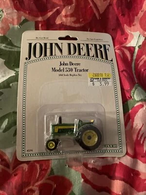 Rare John Deere 530 ERTL Crawler; Diecast 1:64 # 5194 - Image 1 of 2