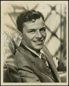 Frank Sinatra w/reproduction signature archival quality, 002 - Picture 1 of 3