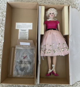 $350 Original DOUG JAMES CED DOLL Clair in Flower Show #67 of 300 In Box