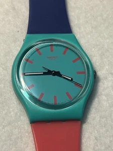 ✨Swatch Shunbukin GS215 Design Claudia Carieri ‘14 Original Strap Pink Blue IS28 - Picture 1 of 11