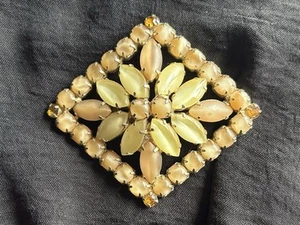Vtg Pink Yellow Moonstone Amber Rhinestone Diamond Shape Brooch Pin Costume - Picture 1 of 21