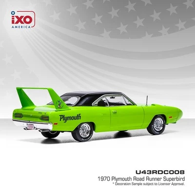 1970 PLYMOUTH ROAD RUNNER SUPERBIRD GREEN 1:43 SCALE BY IXO AMERICA U43RDC008 - Image 1 of 2