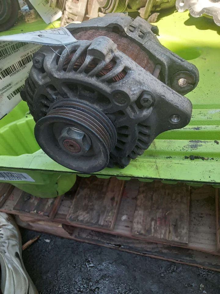 Used Alternator fits: 2010 Honda Fit gasoline Grade A Foto 1 de 4