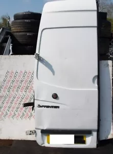 MERCEDES SPRINTER 313 E5 2013-2018 LEFT REAR N/S/R TAILGATE DOOR WHITE VS2101 - Picture 1 of 12