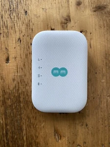 EE Mini Halo Hub Mobile WiFi EE71 (2020) Pay As You Go 4G Dongle -White UK Model - Afbeelding 1 van 2