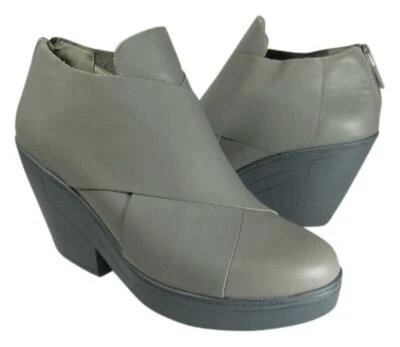 Eileen Fisher Mujer Botas Botines Gris Cuero Cosmo Envolvente Tacón Talla 9.5 Nuevo Foto 1 de 4