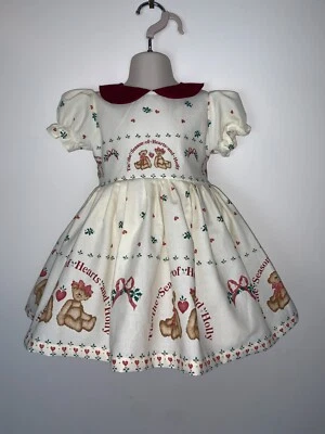 全新 手工制作 Daisy Kingdom Tis the Season 圣诞礼服 定制 尺寸 2T-14 年 旧 — 第 1/4 张图片