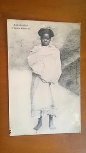 CPA - MADAGASCAR - Femme Antanosy - Imagen 1 de 2