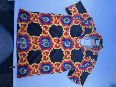 Gucci’s signature tropes – playful detailing and bold motifs Bowling Shirt - Image 1 of 4