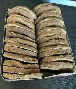 100g Cow Dung Cakes Camphor Rare Gobar Yoga havan Pooja Positive Energy Wealth - Picture 1 of 13
