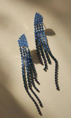 Nuevos Pendientes Anthropologie Cristal Asimétrico Azul Colgante Flecos Foto 1 de 4