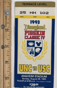 1993 Disneyland Pig Skin Classic IV UNC Tarheels VS USC NCAA Football - Picture 1 of 2