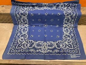 Vtg Fast Color Bandana Blue Black White Paisley All Cotton RN 13960 - Picture 1 of 5
