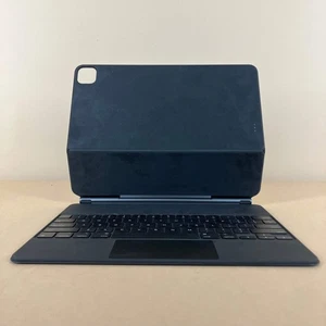 Apple Magic w Keyboard for iPad Air 13-inch (M2) BLACK - Photo 1/6