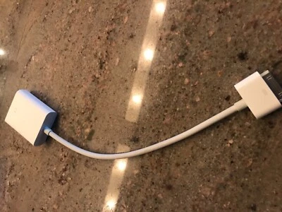 Apple 30-pin to VGA Adapter Cable A1368 pre owned - Image 1 of 4