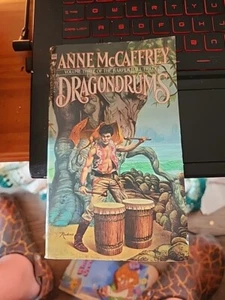Dragondrums Volume 3 Of The Harper Hall Trilogy Paperback Anne McCaffrey 1986 - Picture 1 of 2