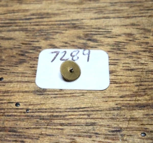 Wittnauer Caliber 10WA  Alarm  Part #7289 (X3167) Intermediate wheel for Alarm - Picture 1 of 2