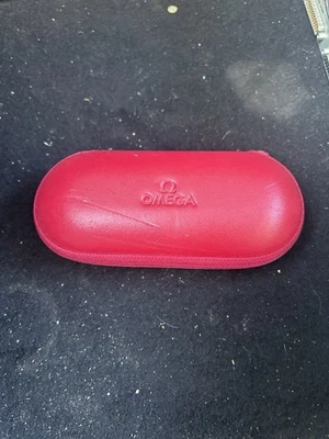 复古欧米茄表壳/盒旅行表壳红色皮革表壳带拉链 — 第 1/4 张图片