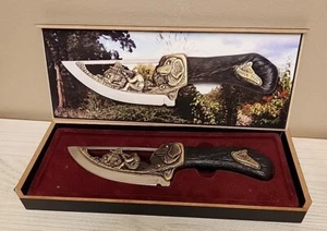 FIGHTER PLUS Collector Knife HUNTING KNIFE Sitting Hunter & Dog w/wood case  - Picture 1 of 6