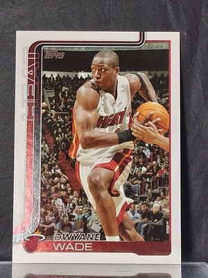 Баскетбольная карточка Дуэйн Уэйд Miami Heat 2025–26 Topps No261 - Изображение 1 из 2