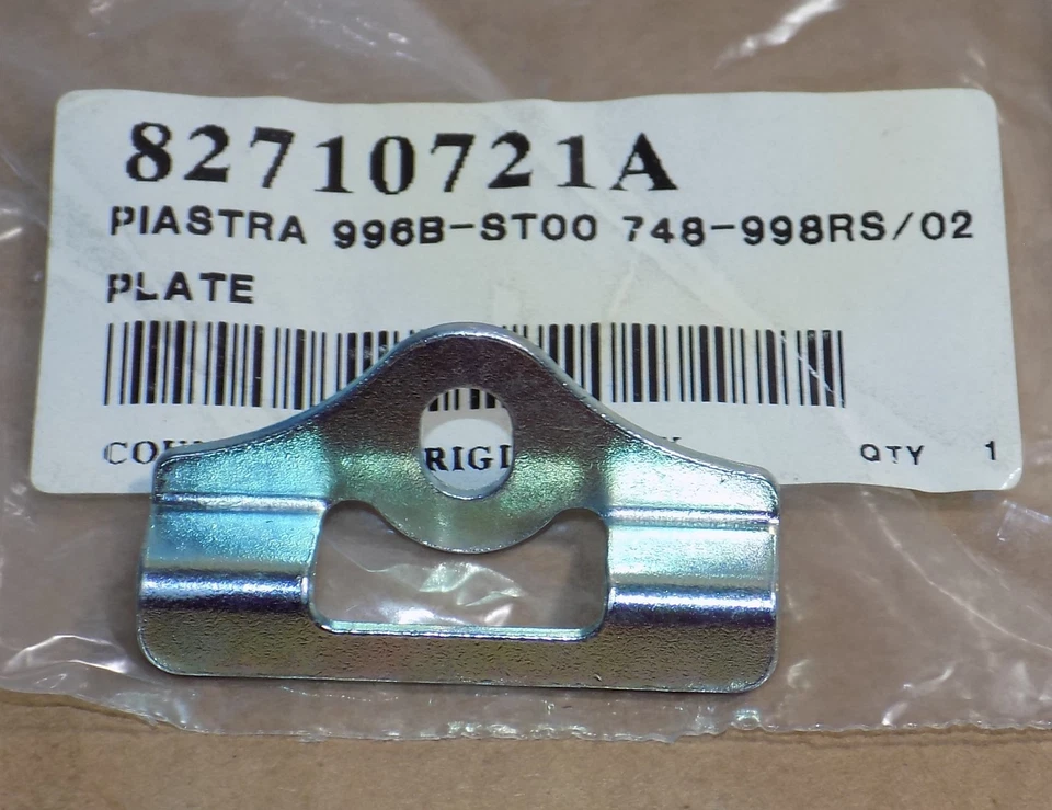 Clip de soporte de montaje de batería Ducati 748 916 996 998 plateado NUEVO OEM 82710721A Foto 1 de 1
