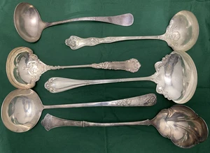 6 antike bis alte versilberte SUPPENKELLEN - 10" - 12" ohne Monogramme - Bild 1 von 8