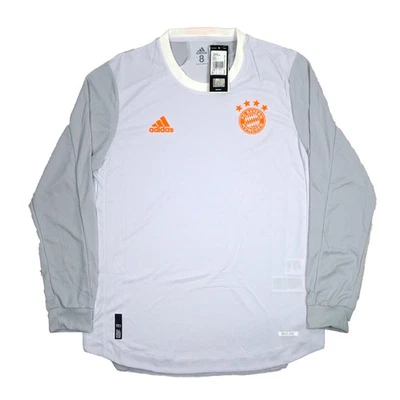 Bayern München Away Auswärtstrikot Spielertrikot 2020/21 (8, fällt wie L aus) - Bild 1 von 4