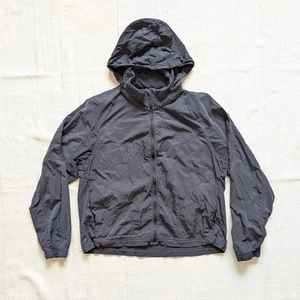 Lululemon Lightweight Packable Jacket Women's 10 Black Vented Packable Glyde - Picture 1 of 16