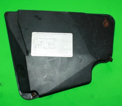 1996-1999 Mercedes-Benz E300 ECM Computer Module Box Cover 2105400082 OEM - Image 1 of 4