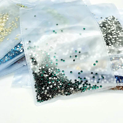 Arte en uñas de cristal 1440 piezas 2 mm estrás espalda plana brillo gemas uñas decoración Foto 1 de 4