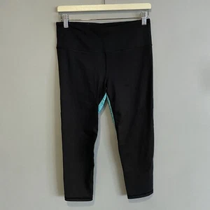 Victoria's Secret Sport Knockout Capri Womens Size Medium - Picture 1 of 8