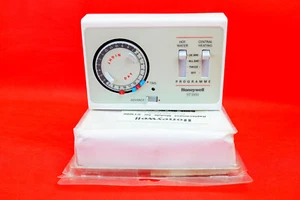 Honeywell ST1000 24 Hour 2 Channel Programmer Horstmann 425 Tiara - Picture 1 of 4