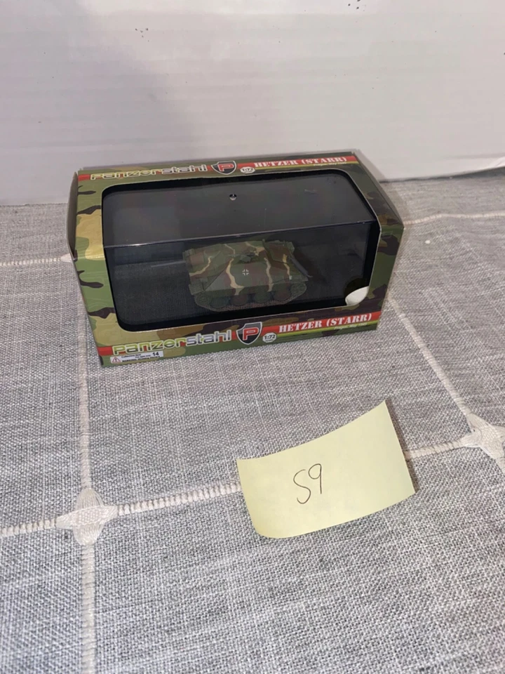 1/72 Scale Panzerstahl Herzegovina Starr Prague 1945 88031 S9 - Image 1 of 3