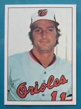 1975 SSPC Doug DeCinces (Baltimore Orioles) #11 NRMT/MT