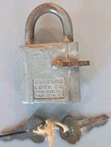 Altes USN Vorhängeschloss Chicago Lock Co. Pat 1938 mit Schlüssel - Bild 1 von 5
