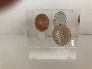 Vintage 1970s Paperweight Footed Acrylic with Four Coins Inside - Picture 1 of 8
