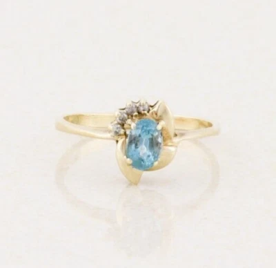 10k Yellow Gold Natural Swiss Blue Topaz and Diamond Ring Size 7 1/2 - Image 1 of 4