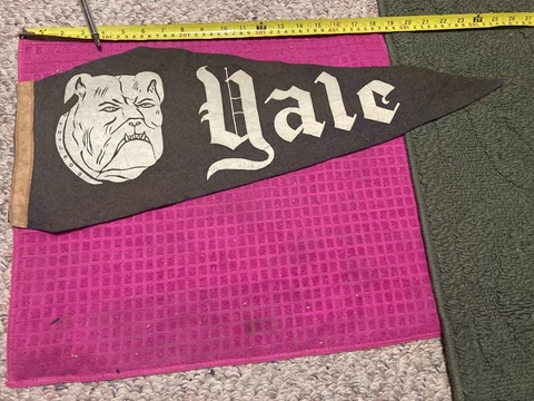 VTG ANTIQUE Yale University Pennant NEW HAVEN Connecticut CT Bulldogs -SHIP FAST Cover