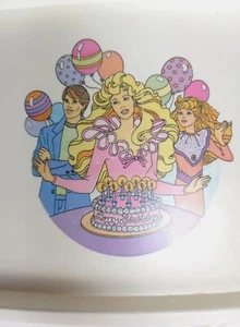 Vintage Chilton Barbie Geschirr Tablett 8 Stück Geburtstag Party Muster  - Bild 1 von 11