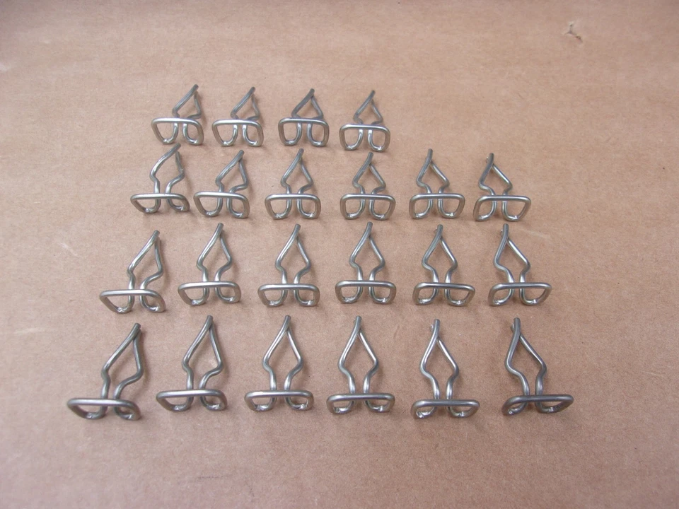 1965-68 Fury Newport New Yorker 300 Monaco Polara MoPar FENDER SEAL Clip Set - Image 1 of 1