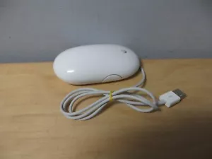 Apple Mouse A1152 Wired Mighty Mouse Apple Mouse Tested & Working inc VAT - Picture 1 of 4